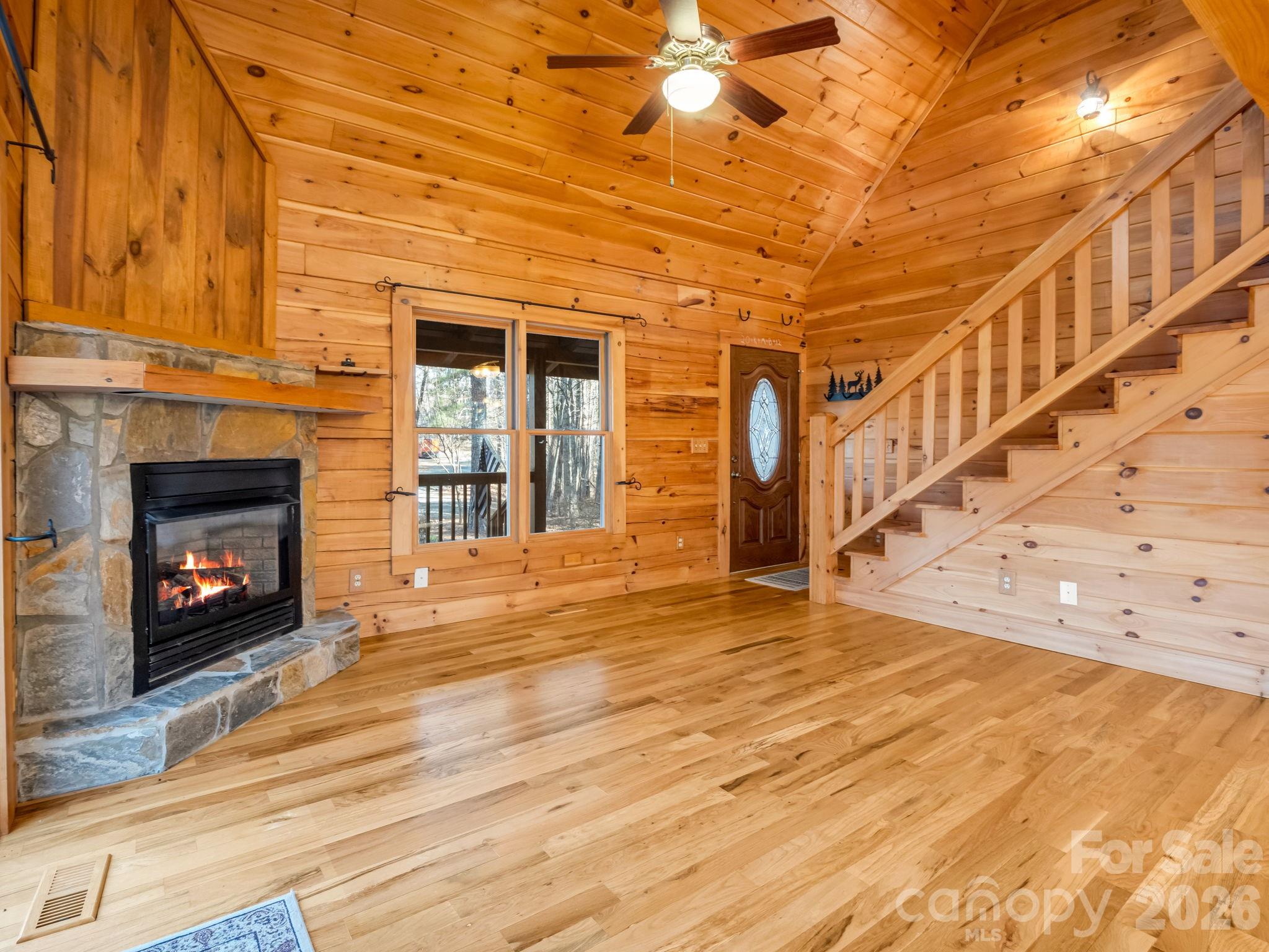 907 Hidden Lake Parkway Nebo NC 28761