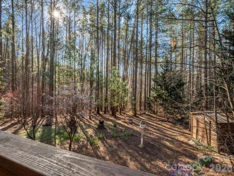 907 Hidden Lake Parkway Nebo NC 28761