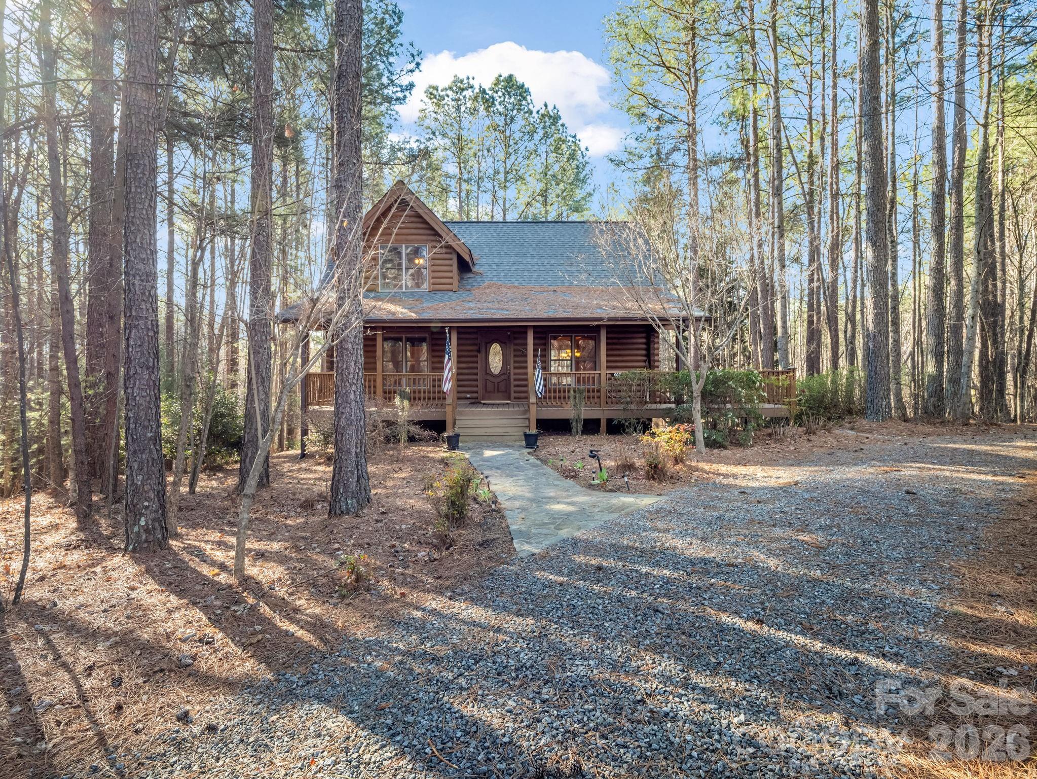 907 Hidden Lake Parkway Nebo NC 28761