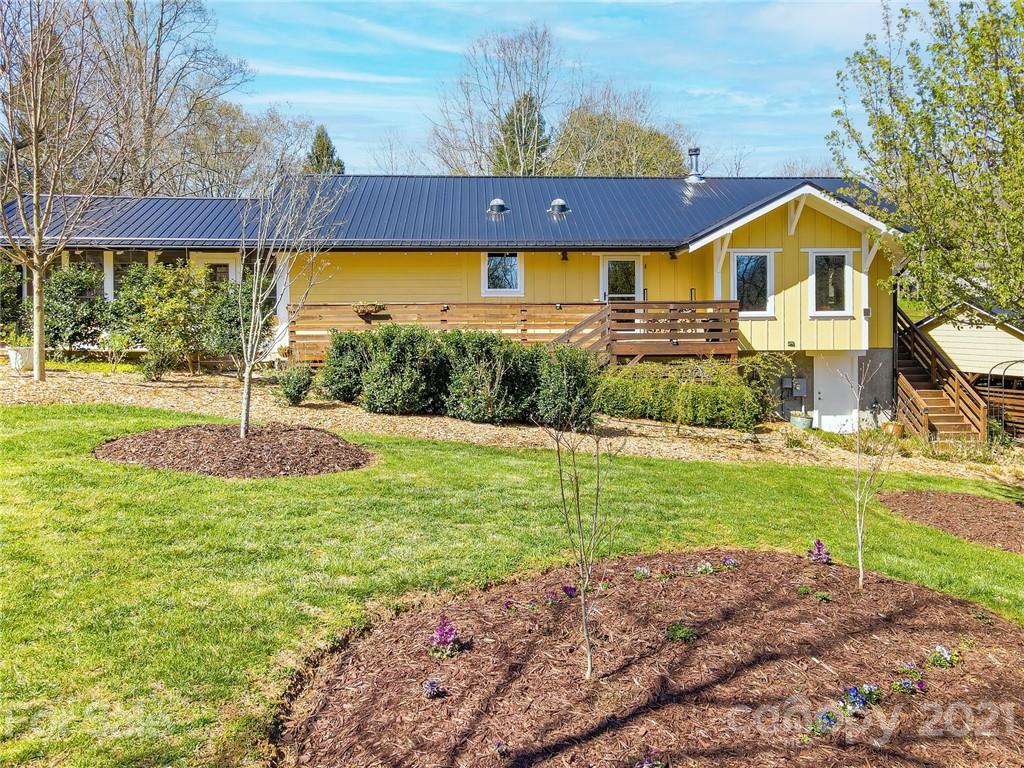31 Spotted Deer Lane Asheville NC 28806
