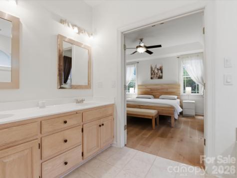6909 Royce Court Charlotte NC 28277