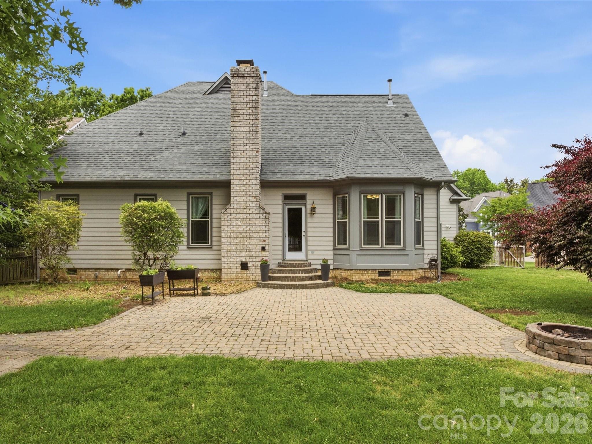6909 Royce Court Charlotte NC 28277