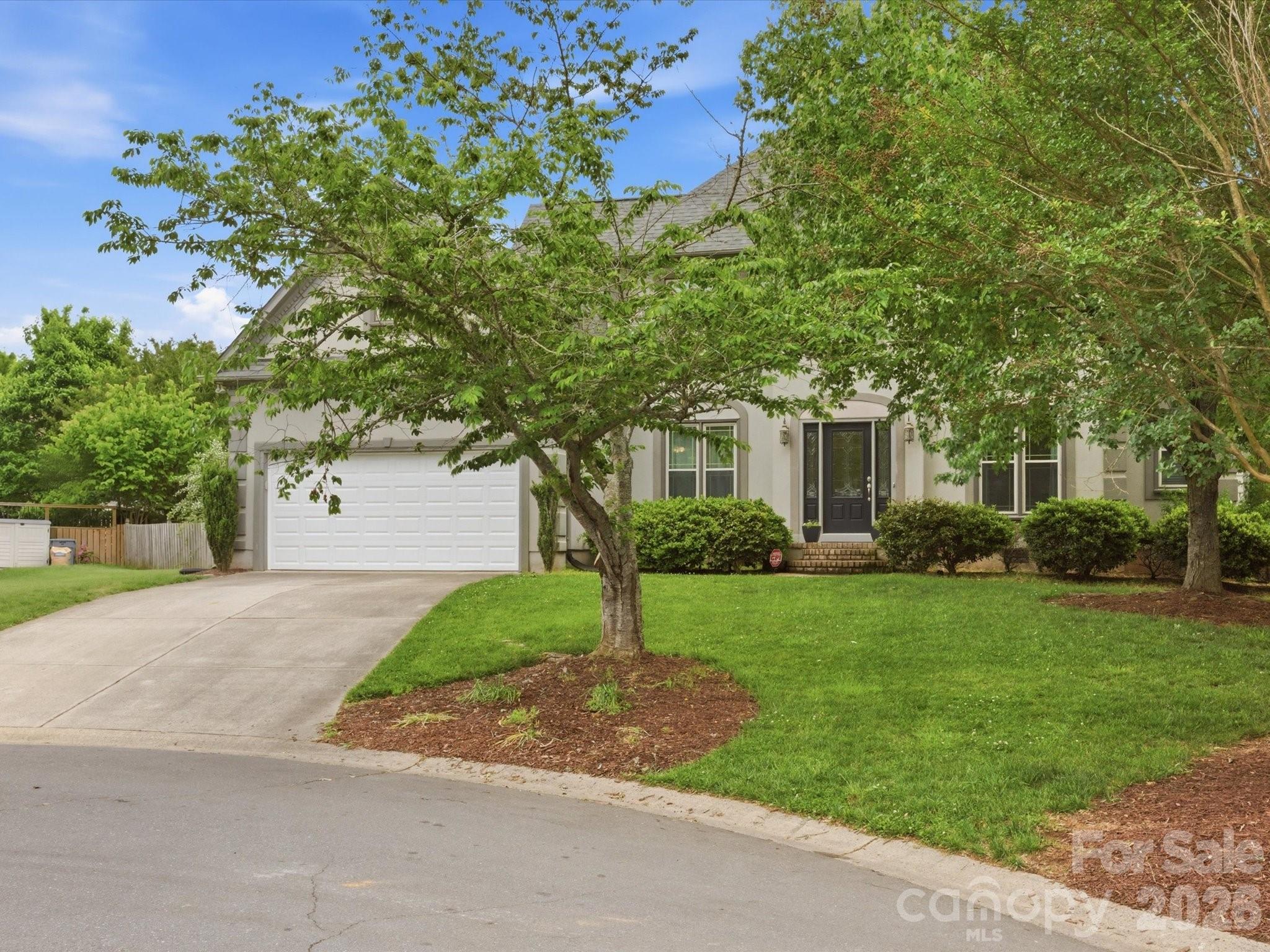 6909 Royce Court Charlotte NC 28277