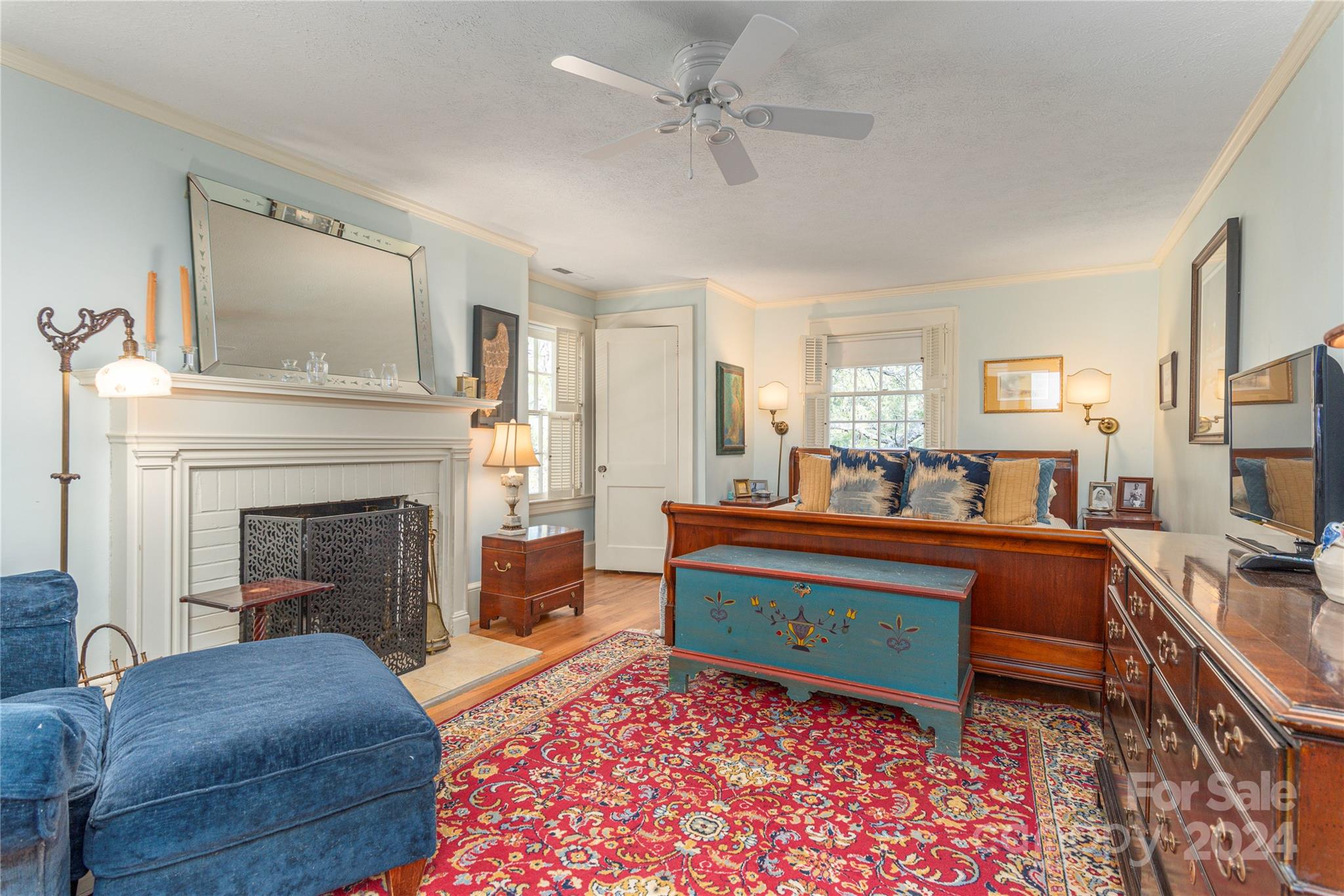 3 Red Oak Road Asheville NC 28804