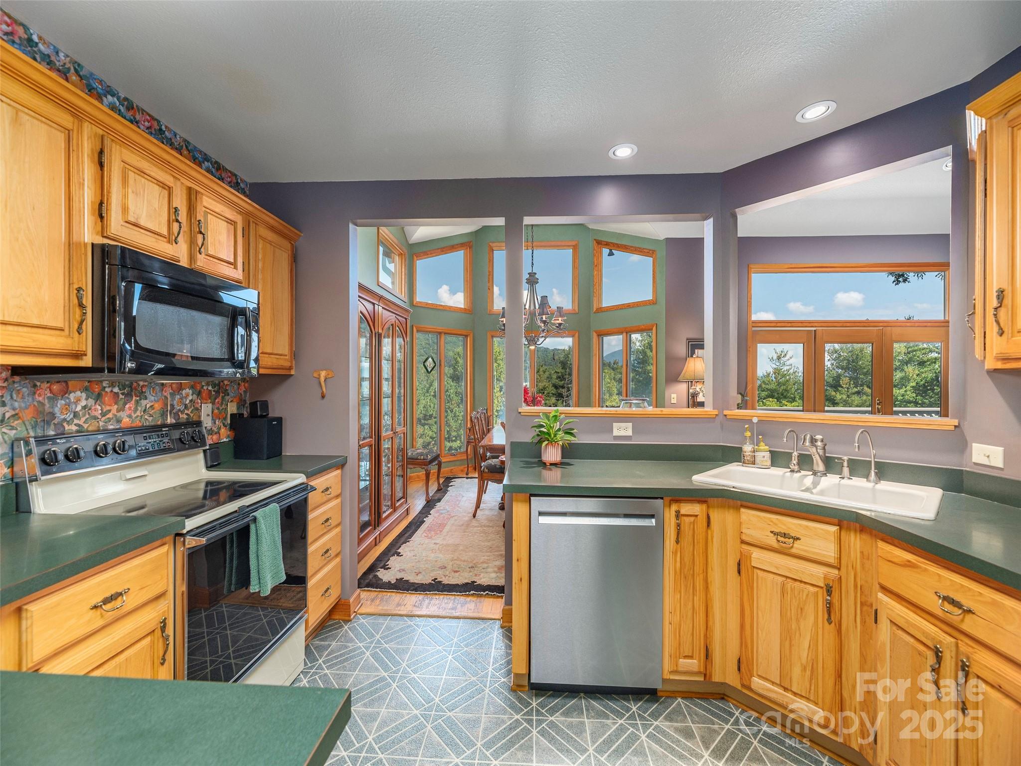 89 Patten Park Drive Waynesville NC 28785
