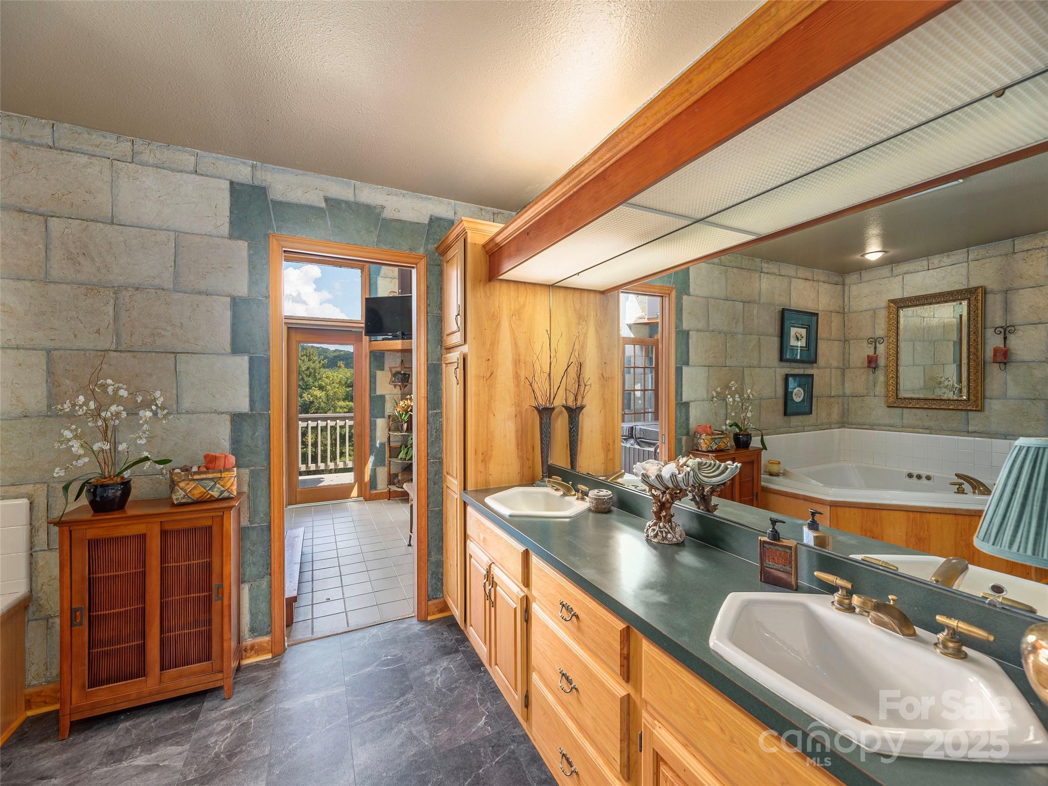 89 Patten Park Drive Waynesville NC 28785