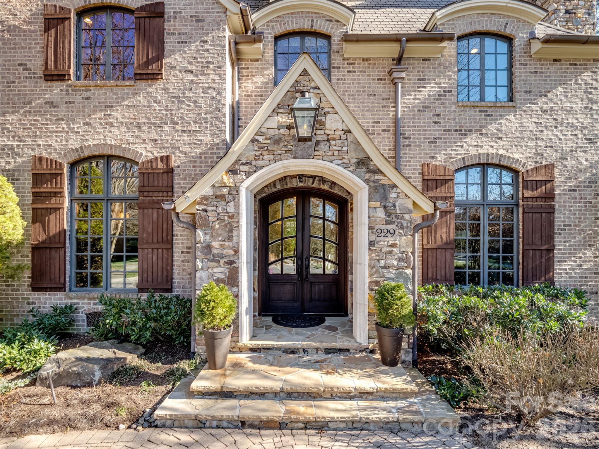 229 Wrenwood Lane Charlotte NC 28211