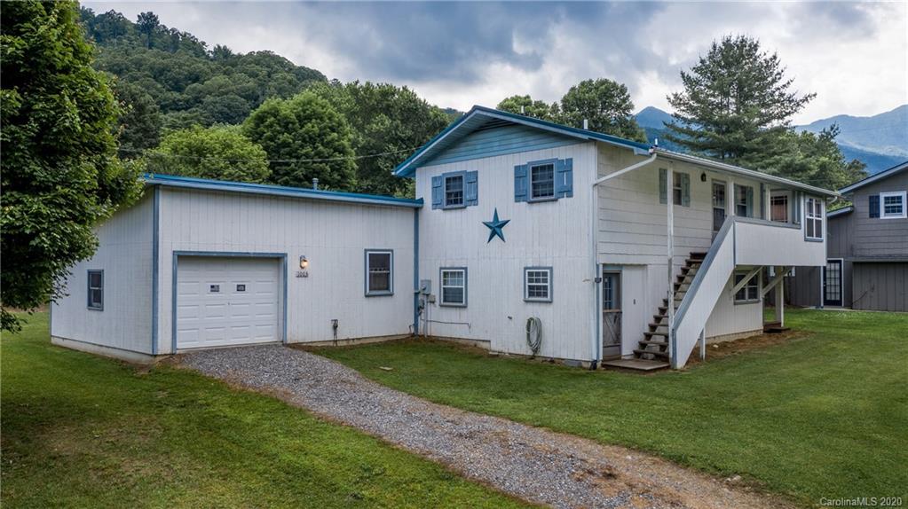 1005 Cattail Creek Road Burnsville NC 28714