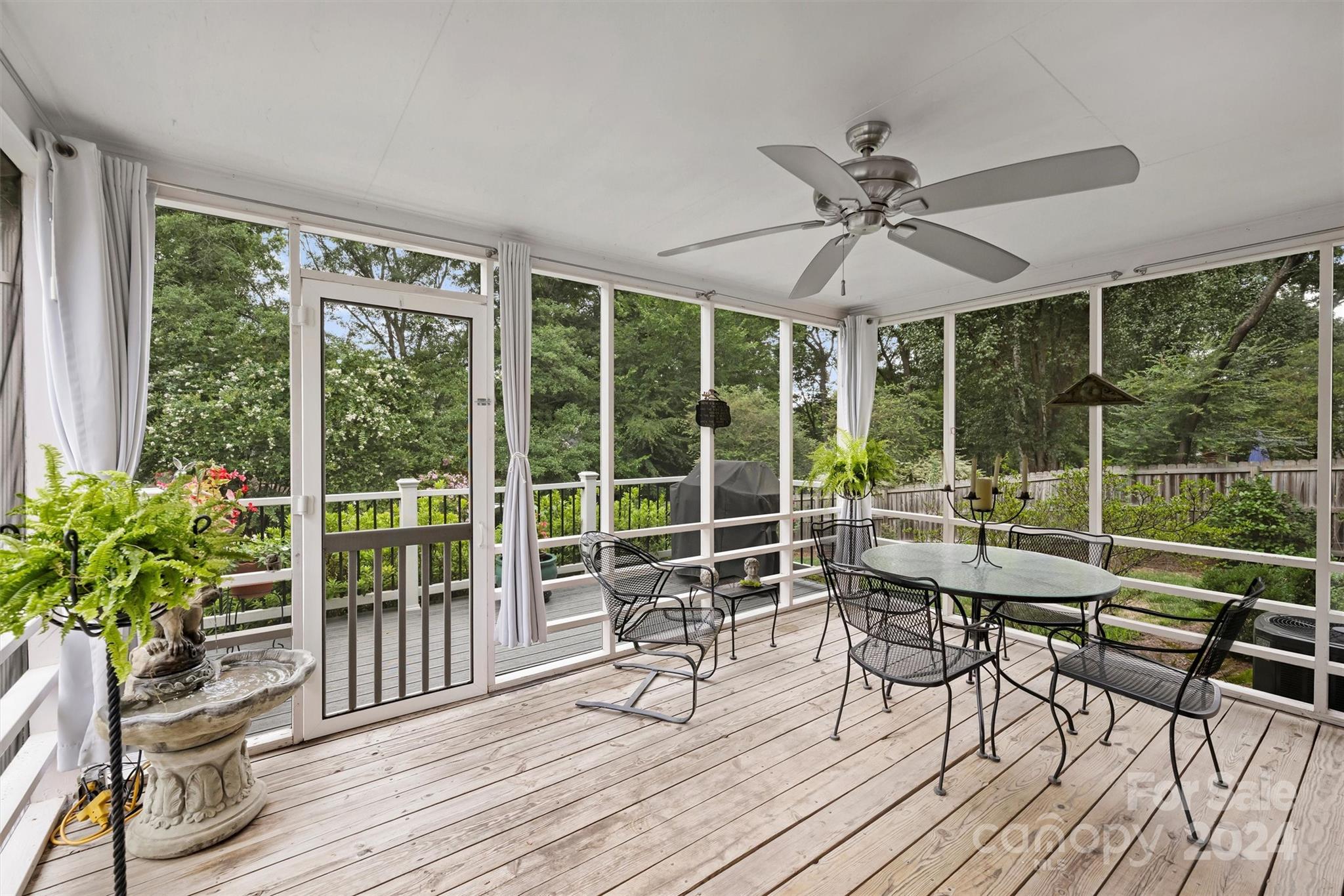 4726 Truscott Road Charlotte NC 28226