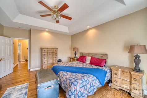 45 Baton Lane Asheville NC 28803