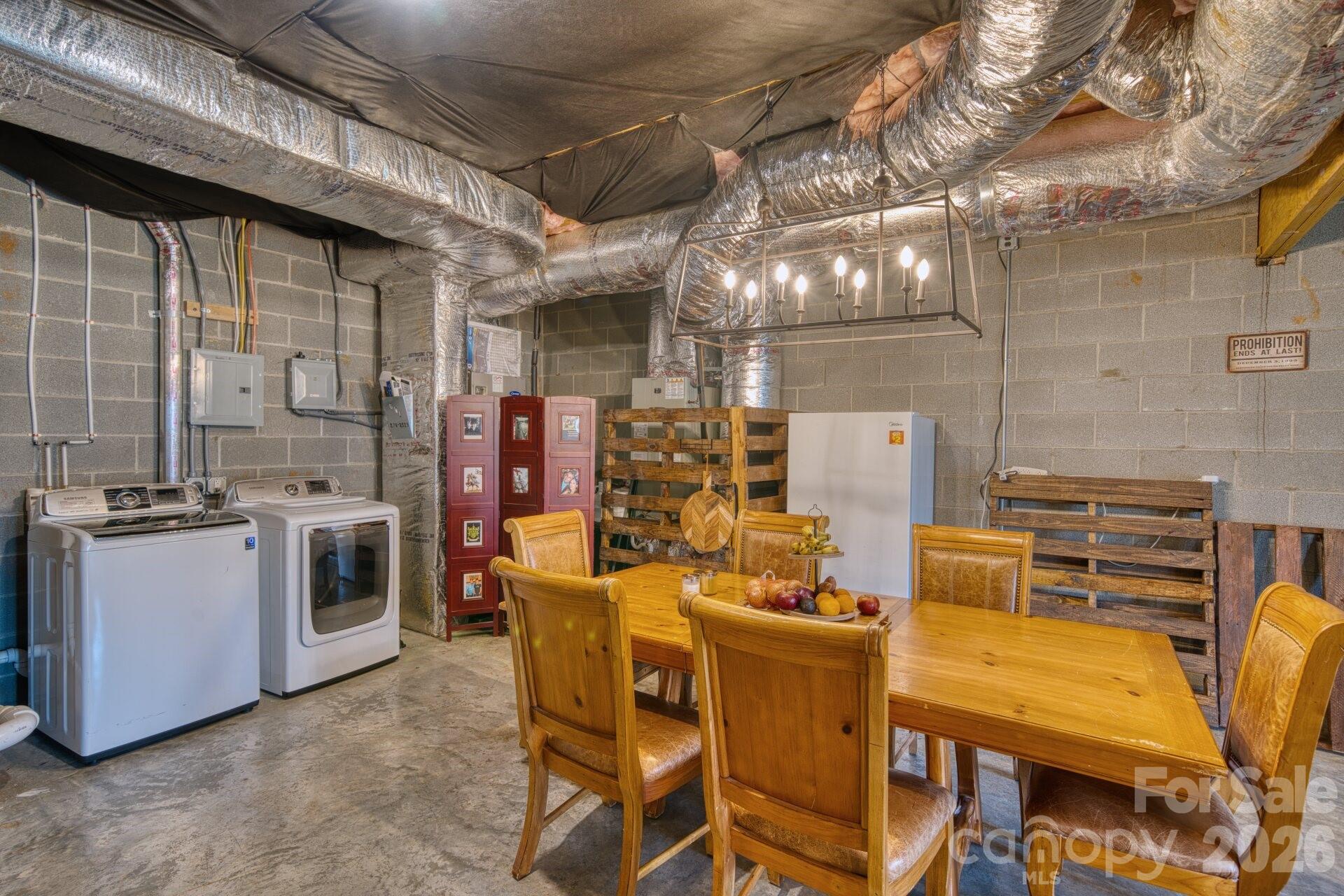 45 Baton Lane Asheville NC 28803