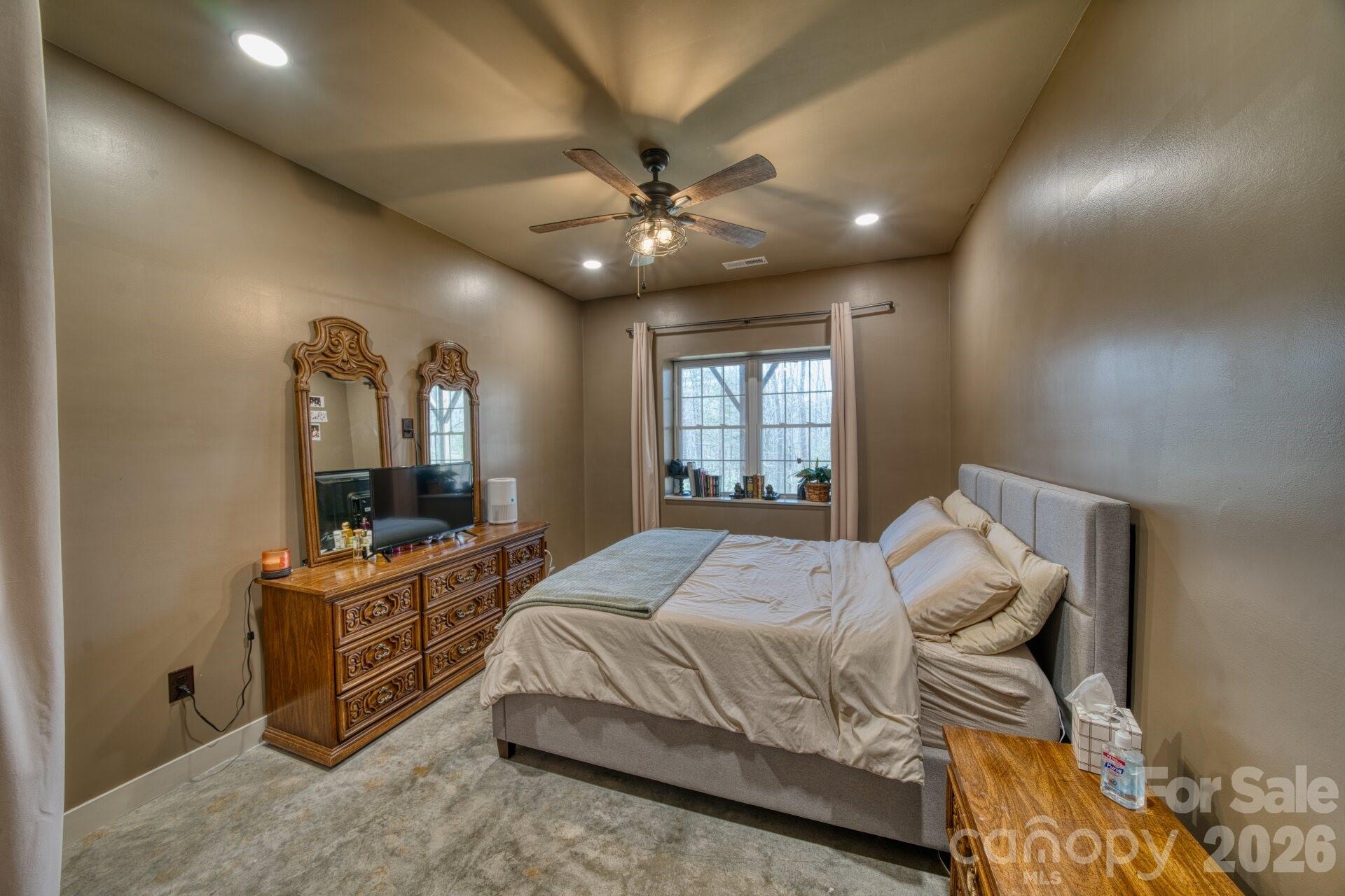 45 Baton Lane Asheville NC 28803