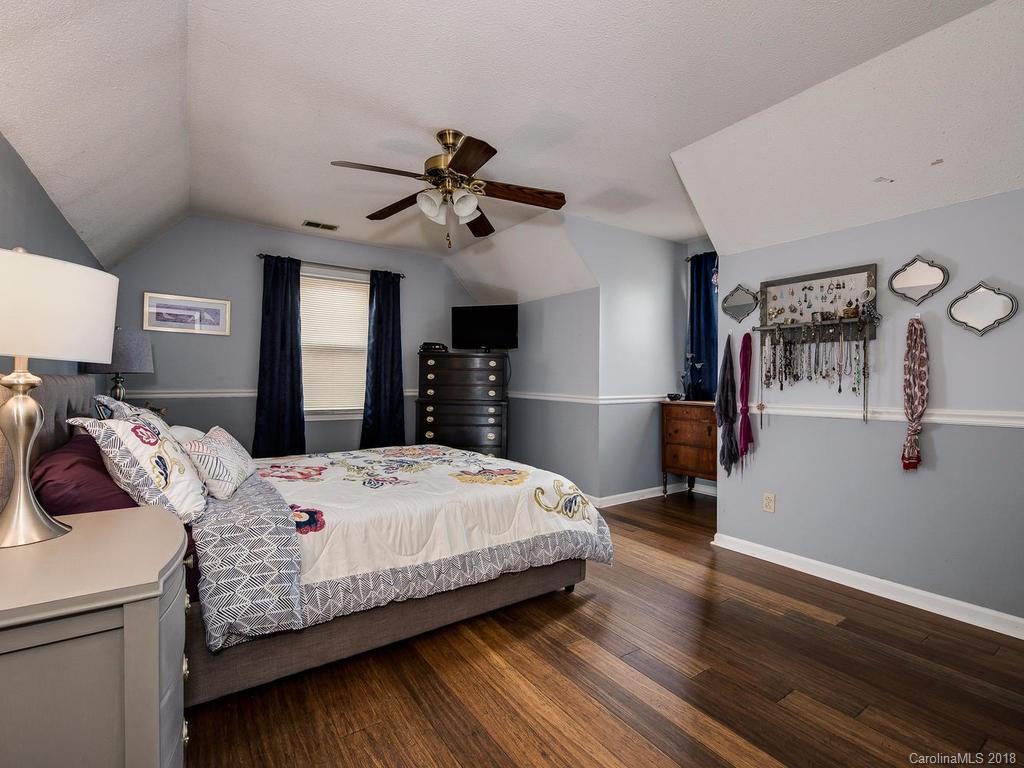 11636 Mirror Lake Drive Charlotte NC 28226