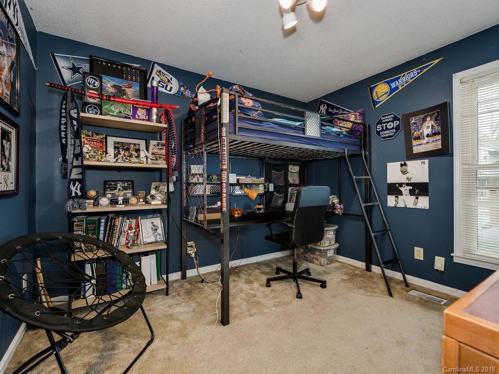 11636 Mirror Lake Drive Charlotte NC 28226