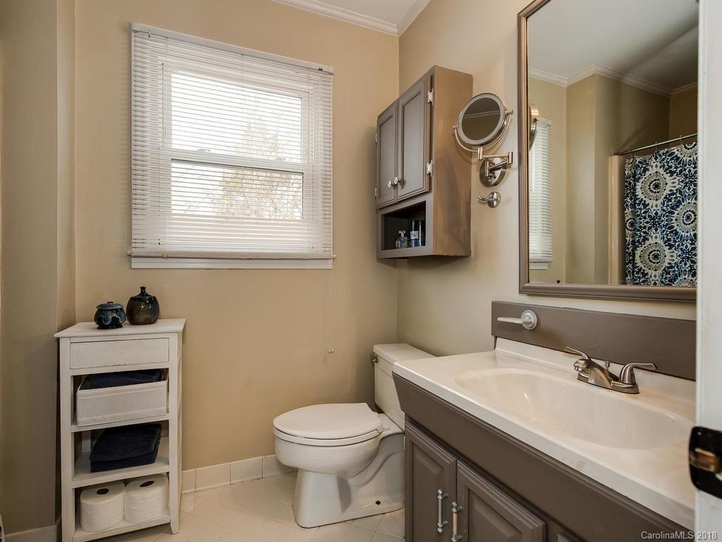 11636 Mirror Lake Drive Charlotte NC 28226