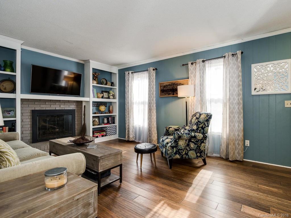 11636 Mirror Lake Drive Charlotte NC 28226