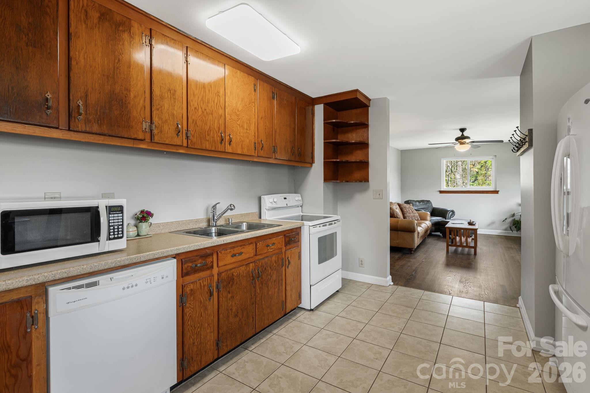 194 Carolina Avenue Brevard NC 28712