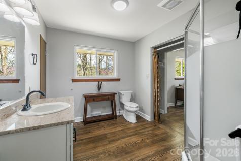 194 Carolina Avenue Brevard NC 28712