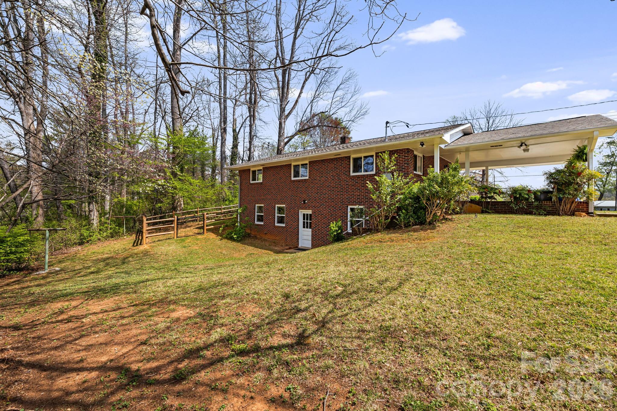 194 Carolina Avenue Brevard NC 28712