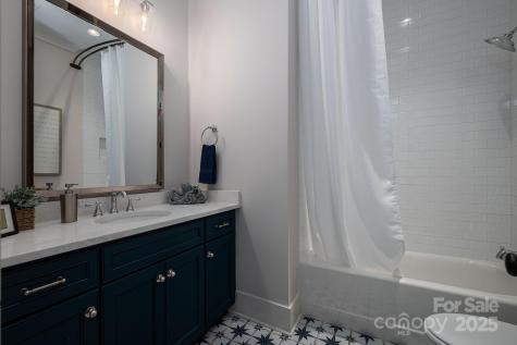 10 Oak Street Belmont NC 28012