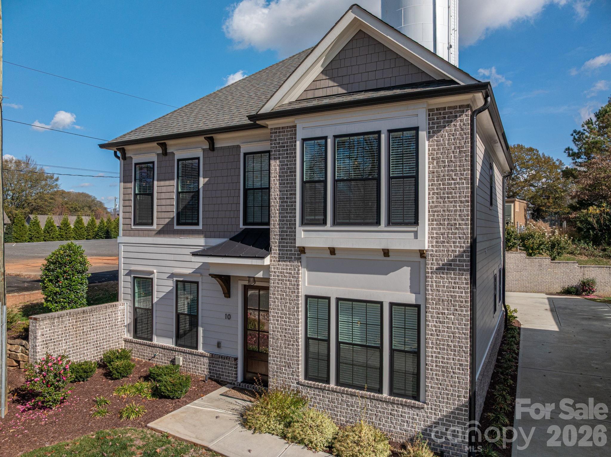 10 Oak Street Belmont NC 28012