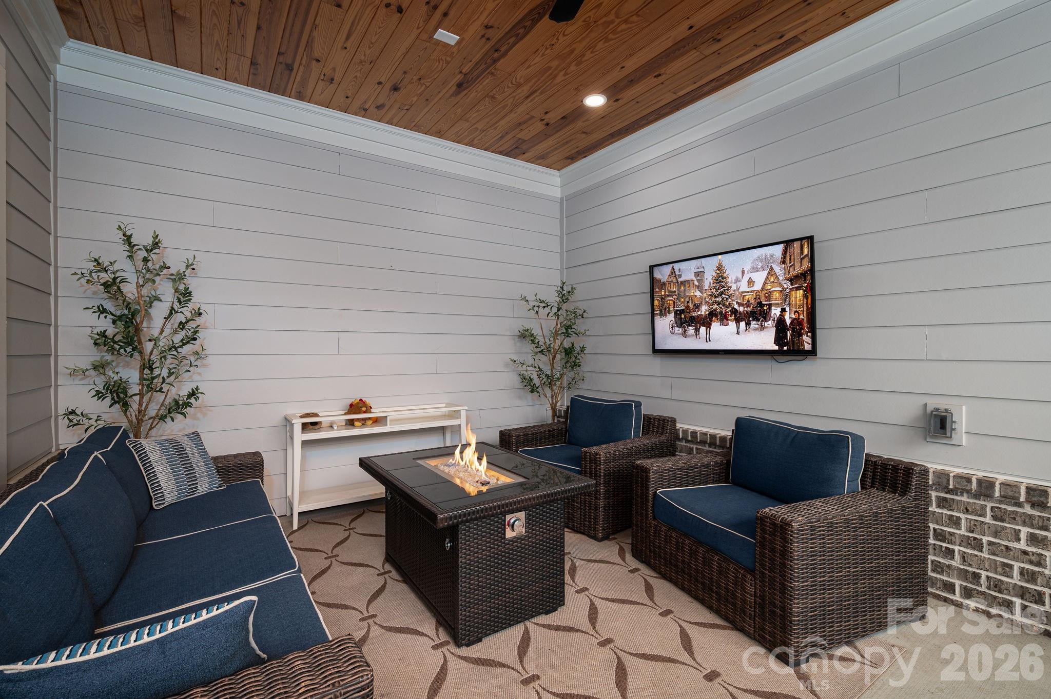 10 Oak Street Belmont NC 28012