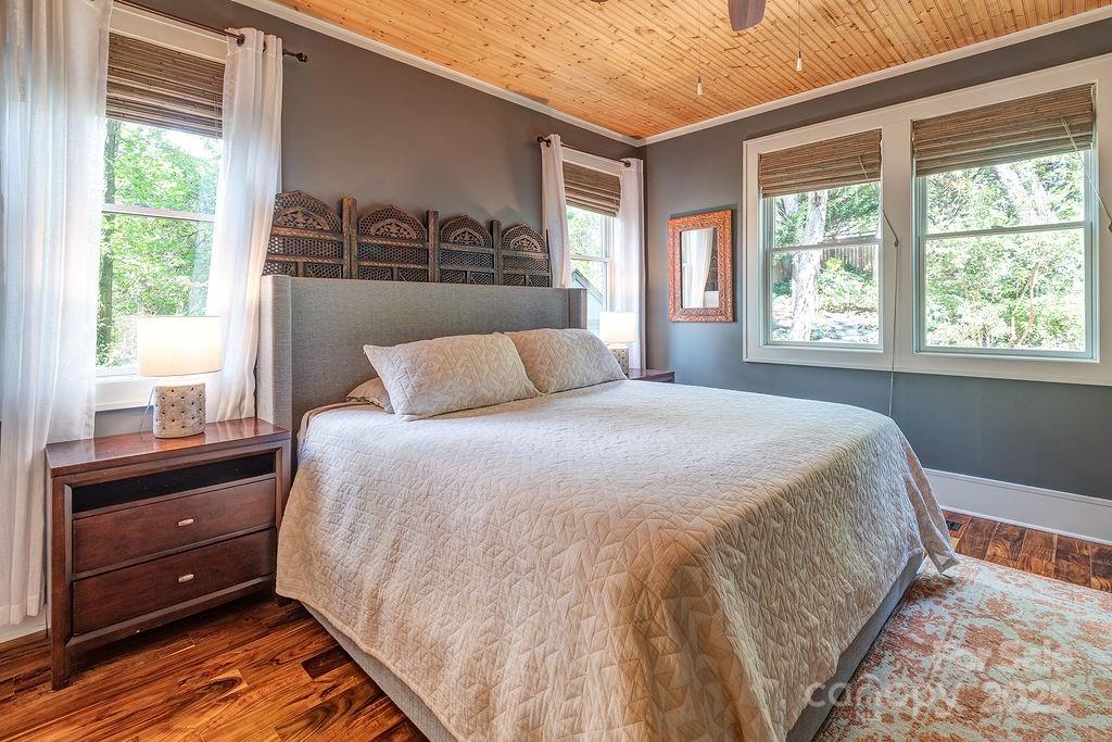 19 Northview Street Asheville NC 28801