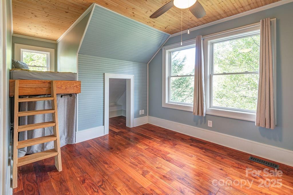 19 Northview Street Asheville NC 28801