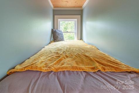 19 Northview Street Asheville NC 28801