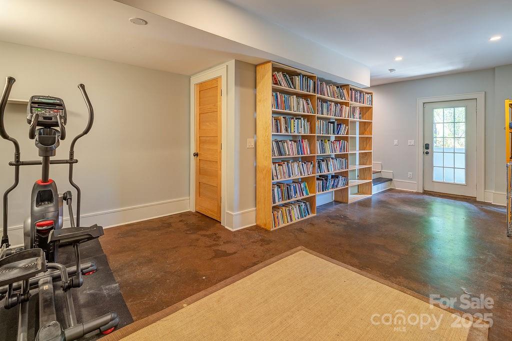 19 Northview Street Asheville NC 28801