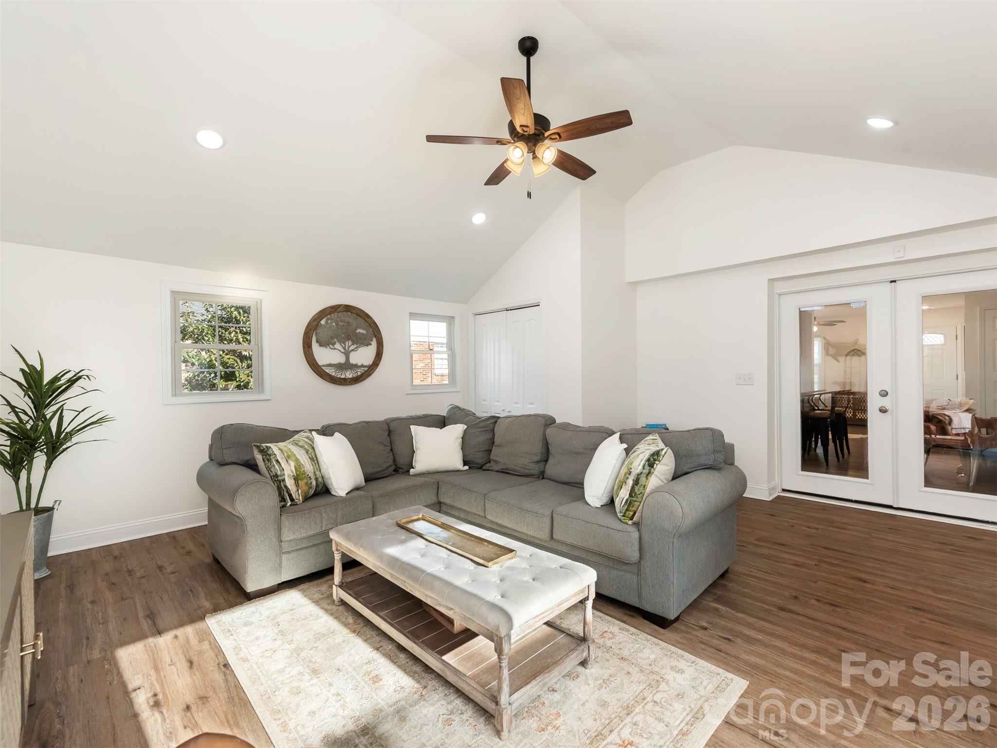 4014 Fieldcrest Road Charlotte NC 28217