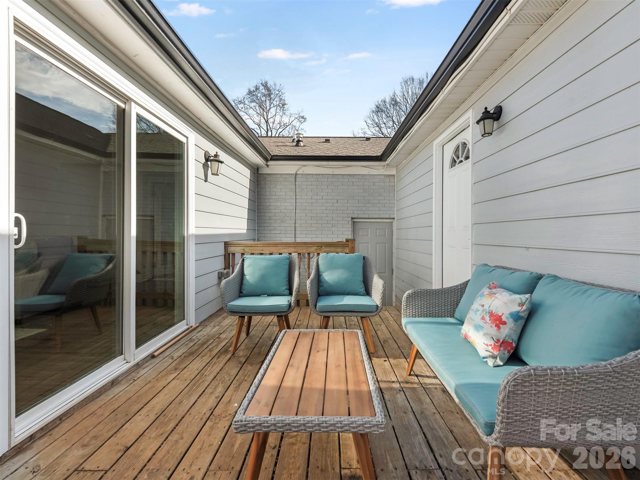 4014 Fieldcrest Road Charlotte NC 28217