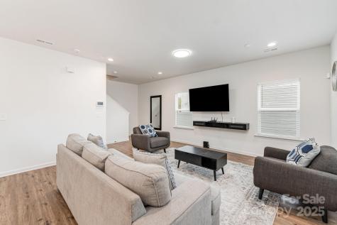 2513 Pruitt Street Charlotte NC 28208