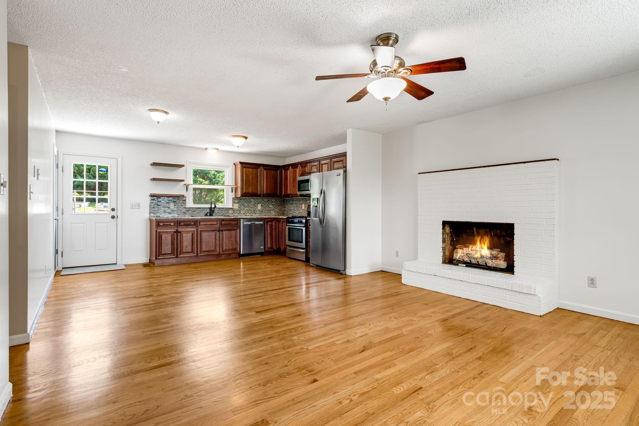 1360 Jupiter Road Weaverville NC 28787