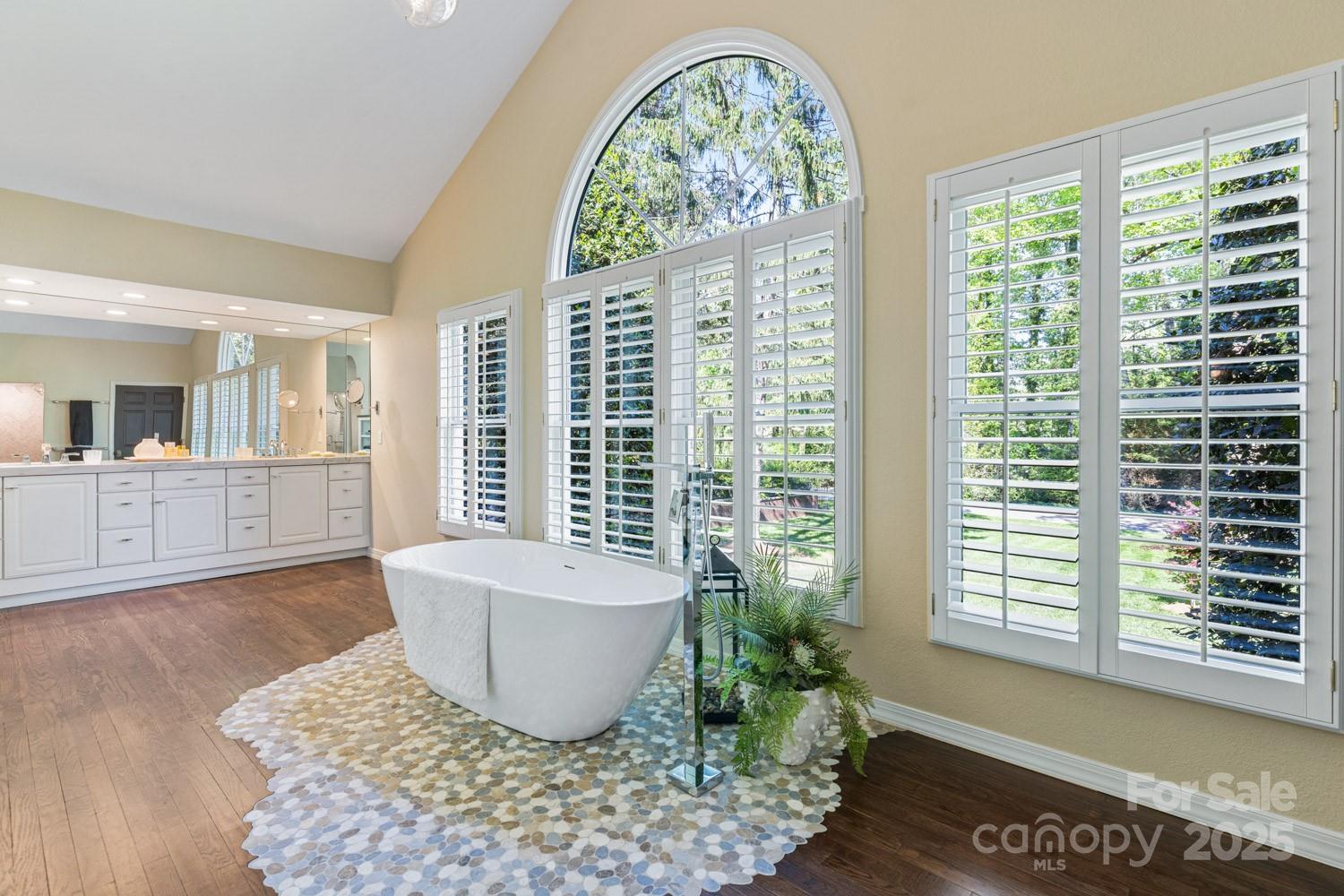 15 Busbee Road Biltmore Forest NC 28803