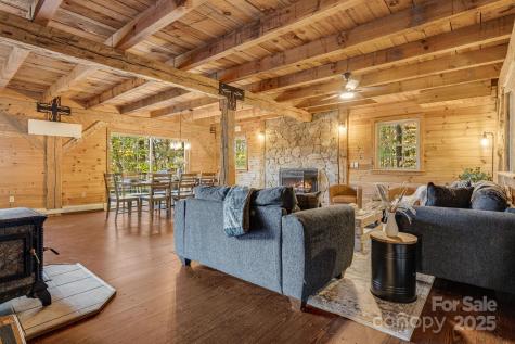 185 Blossom Ridge Leicester NC 28748