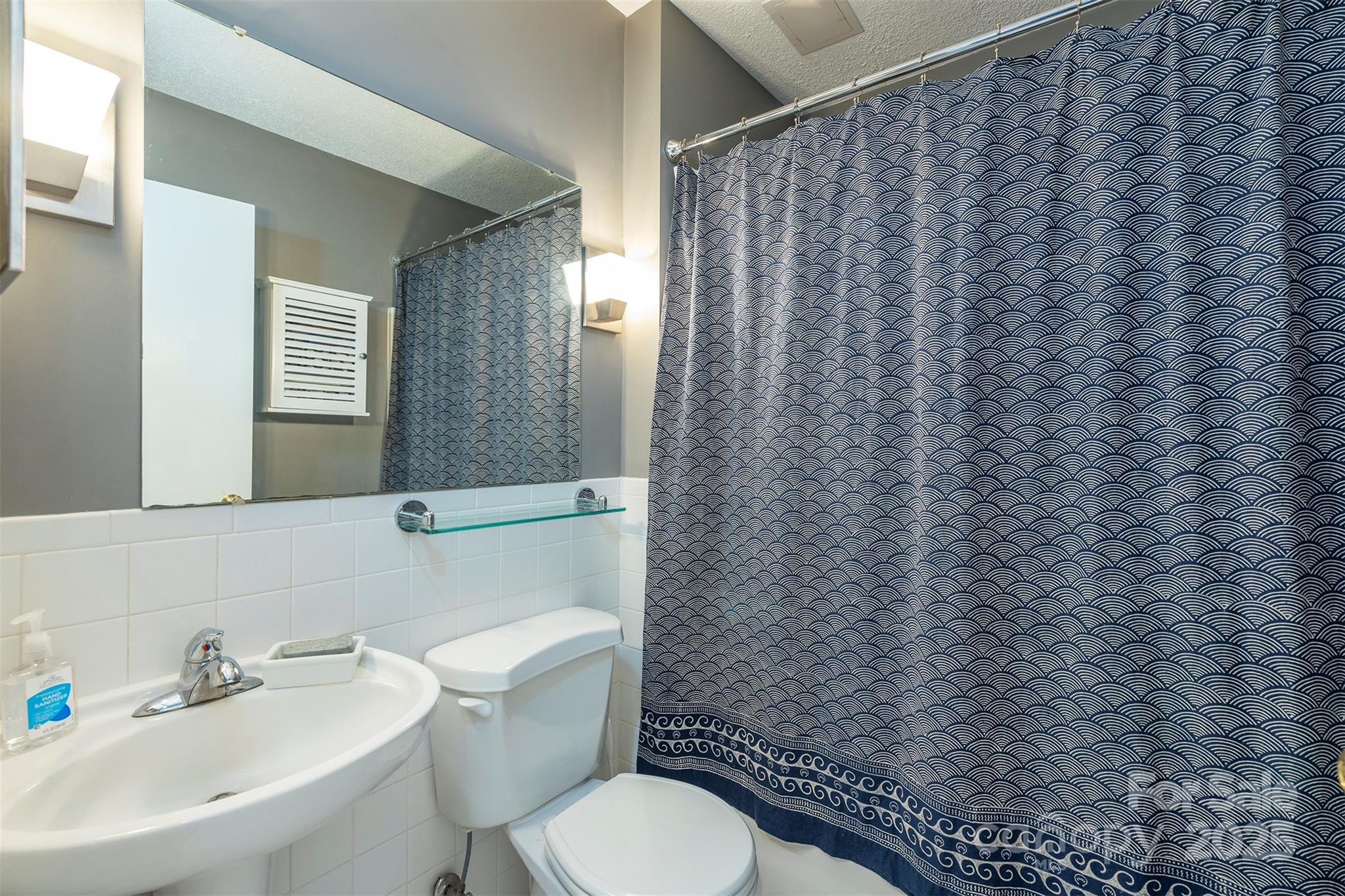 43 Vermont Court Asheville NC 28806