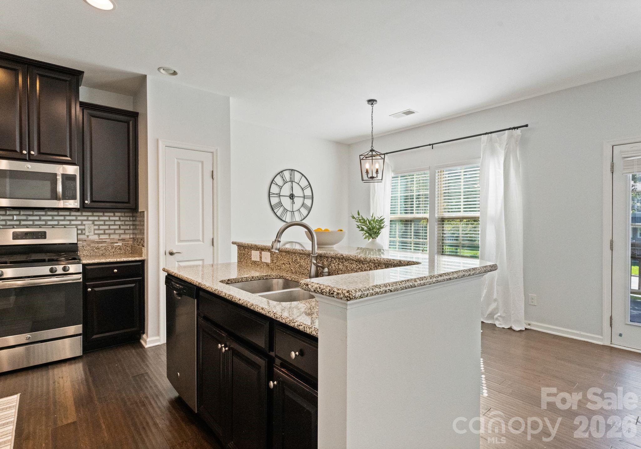 3443 Hornets Nest Way Charlotte NC 28208