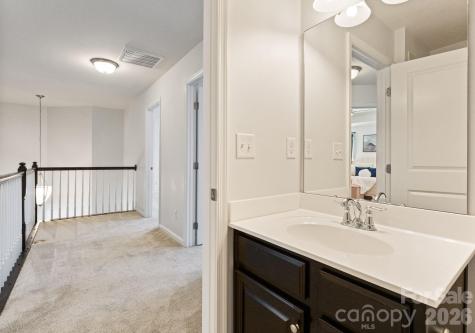 3443 Hornets Nest Way Charlotte NC 28208