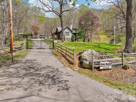 519 Promiseland Road Canton NC 28716