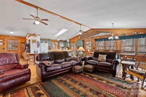 519 Promiseland Road Canton NC 28716