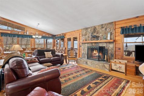 519 Promiseland Road Canton NC 28716