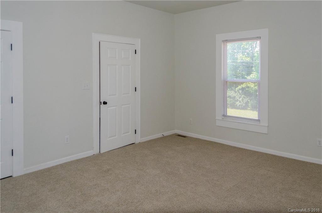 300 N Alexander Street Mount Holly NC 28120