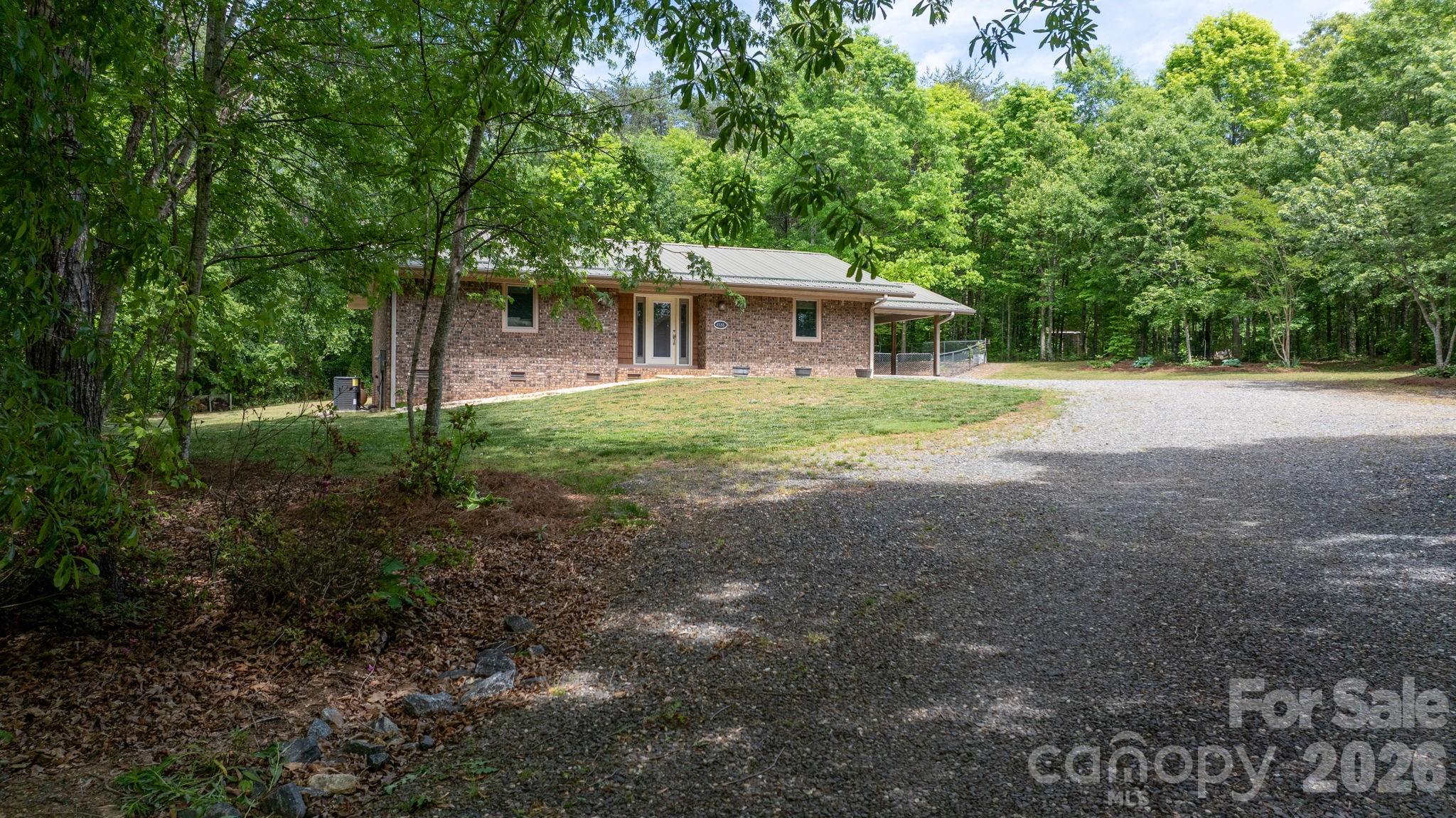 4586 Charlotte Street Conover NC 28613