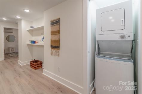 47 Lakeview Road Asheville NC 28804