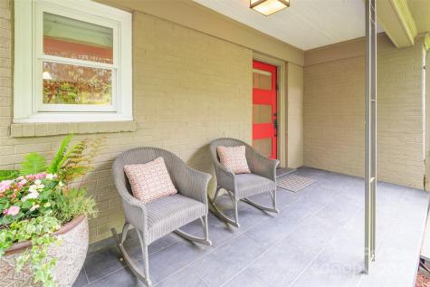 47 Lakeview Road Asheville NC 28804