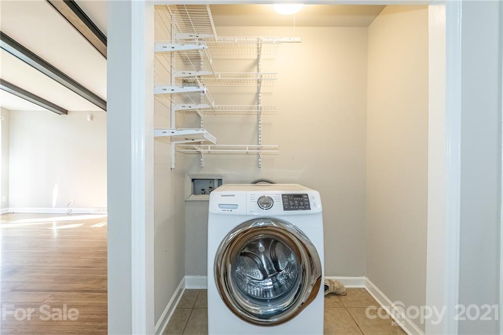 5415 Coburg Avenue Charlotte NC 28215
