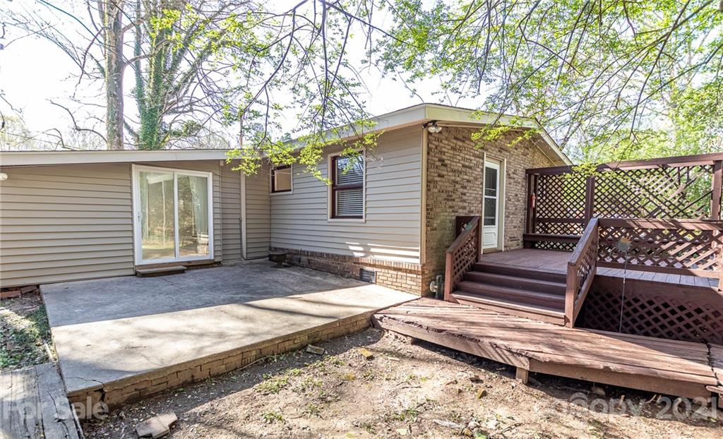 5415 Coburg Avenue Charlotte NC 28215