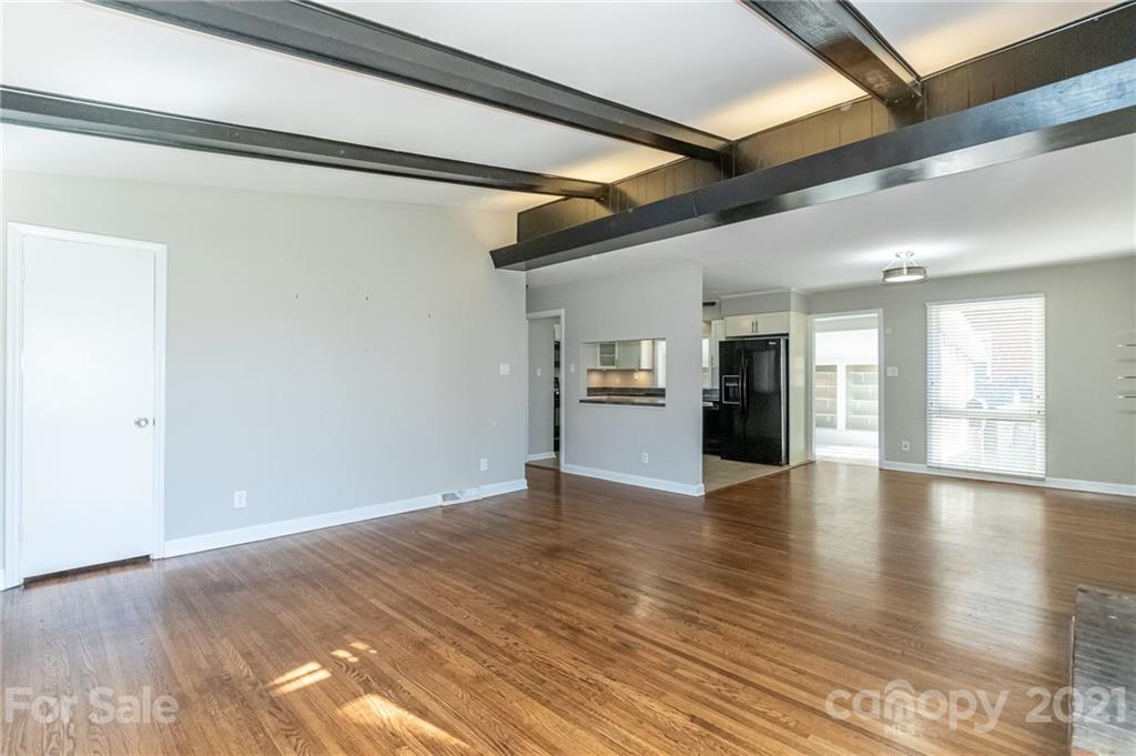 5415 Coburg Avenue Charlotte NC 28215