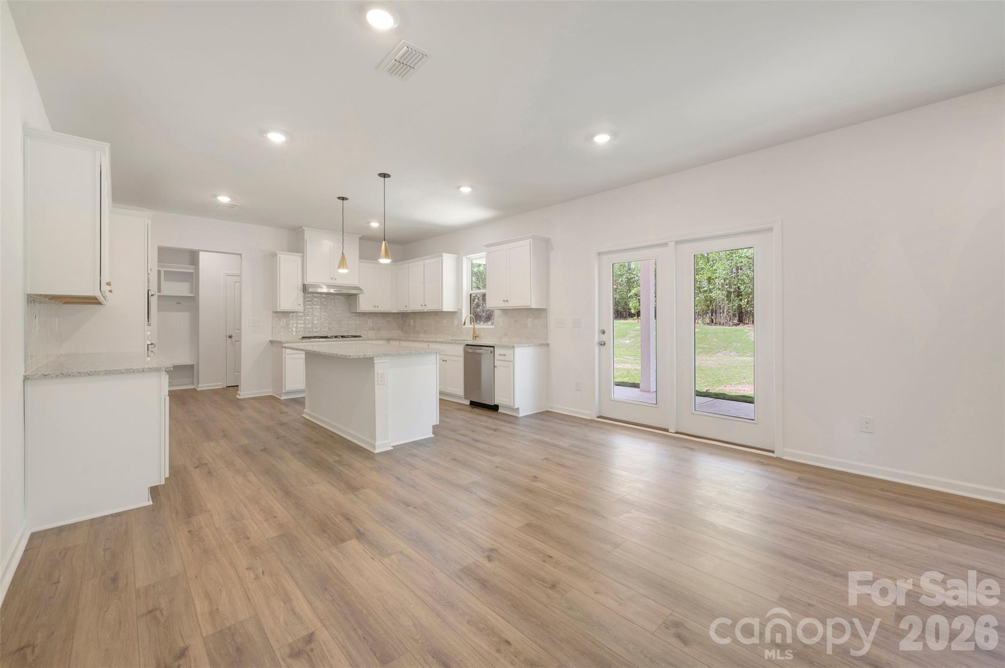 211 Amber Glen Drive Locust NC 28217